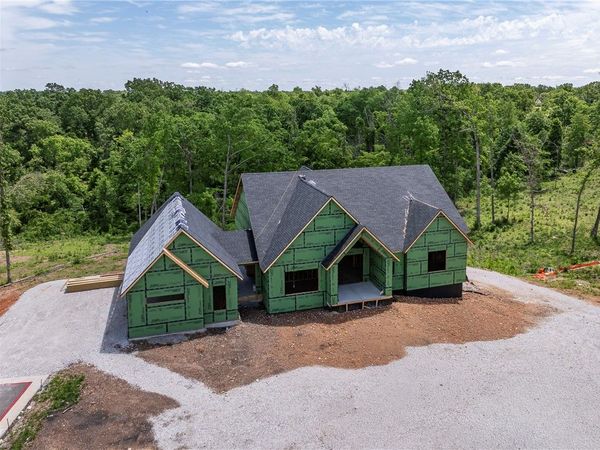 802 NE Carmelia Lane , Bentonville, AR 72712