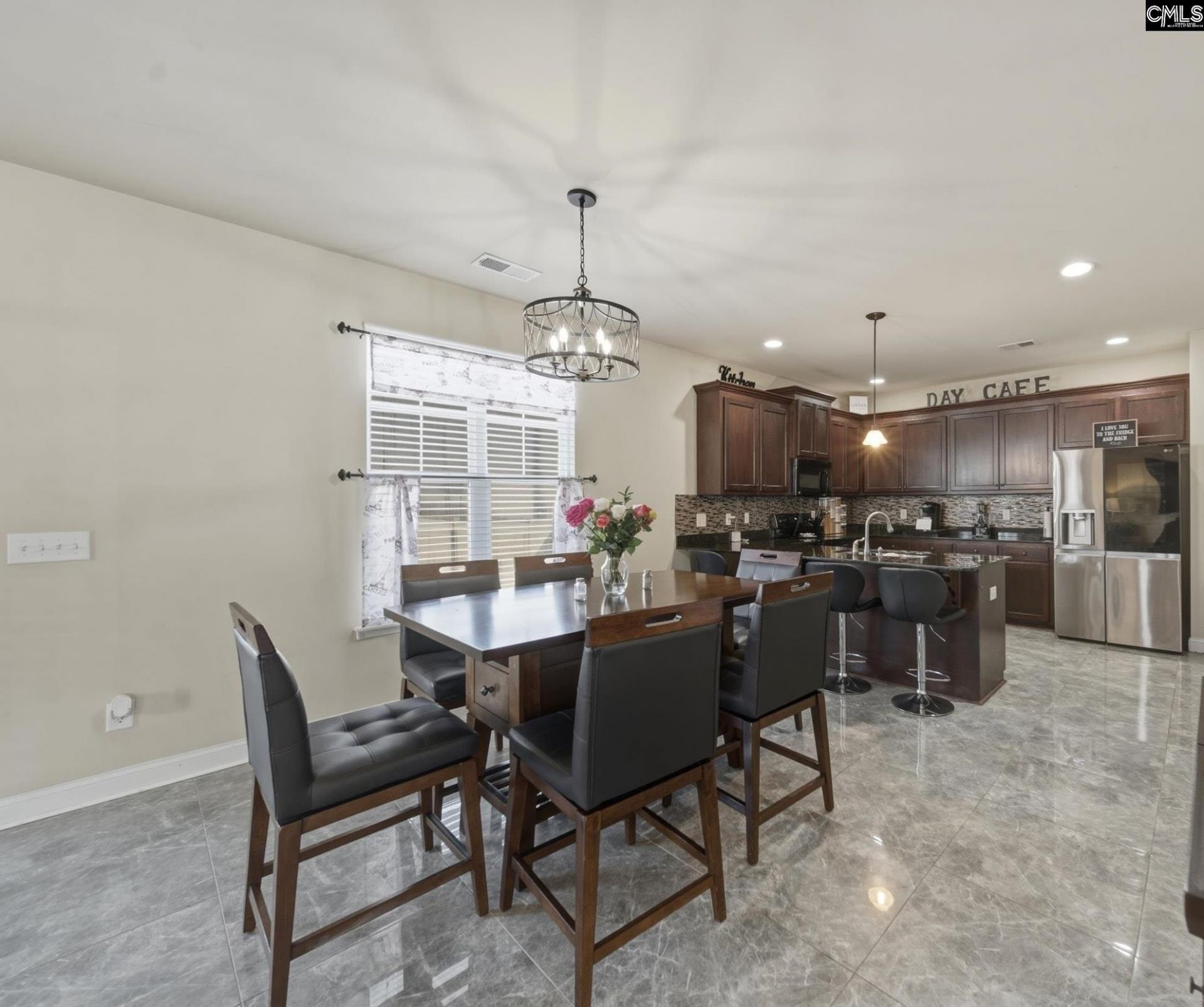 124 Farrow Pointe Lane  Photo 7