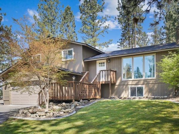 7607 E BEVERLY Dr, Spokane, WA 99212