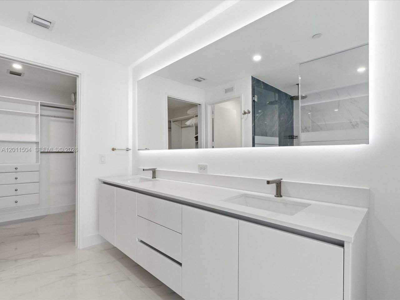 711 NE 23rd Ter, Unit 4606, Miami, FL 33137 Photo