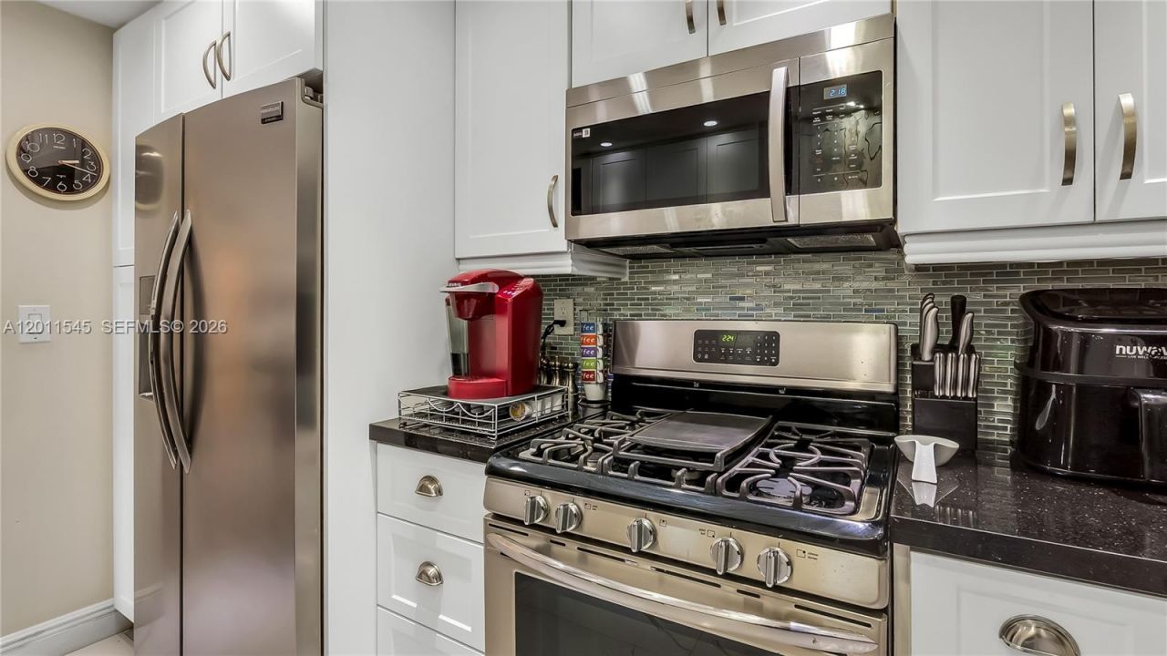 3140 S Ocean Dr (avail Now- Nov 15, 2026), Unit 2411, Hallandale Beach, FL 33009 Photo