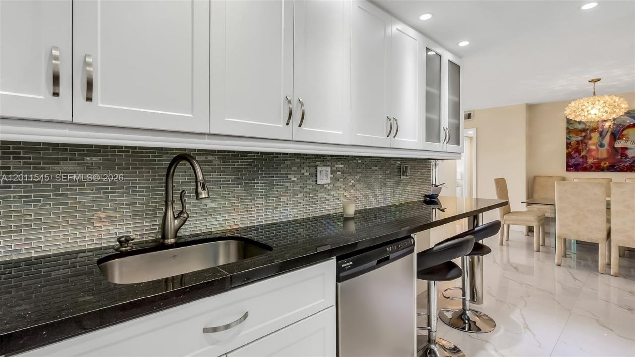 3140 S Ocean Dr (avail Now- Nov 15, 2026), Unit 2411, Hallandale Beach, FL 33009 Photo