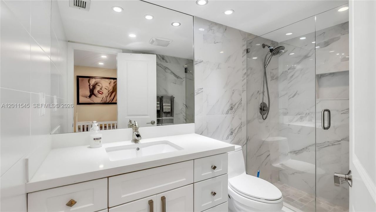 3140 S Ocean Dr (avail Now- Nov 15, 2026), Unit 2411, Hallandale Beach, FL 33009 Photo