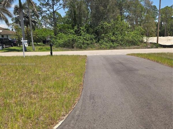928-930 Hepburn Ave , Lehigh Acres, FL 33974