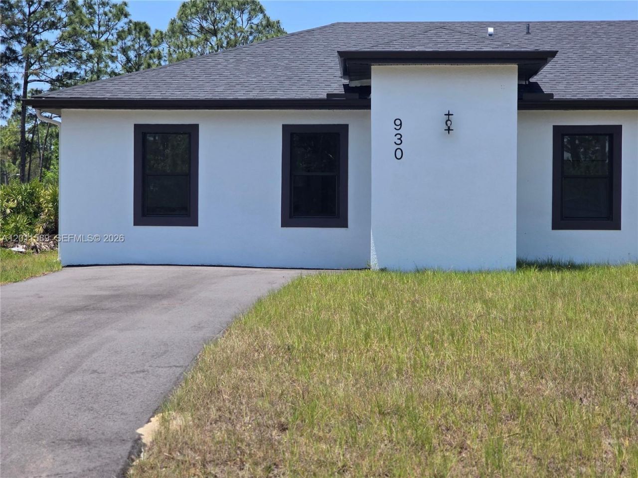 928-930 Hepburn Ave, Lehigh Acres, FL 33974 Photo