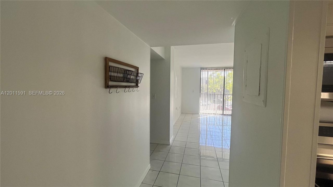 8540 SW 133rd Ave Rd , Unit 316, Miami, FL 33183 Photo