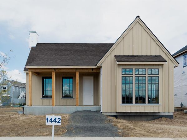 1442 Woodbury Drive, Unit 'Surrey', Moscow, ID 83843