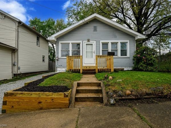 1465 Laffer Avenue , Akron, OH 44305
