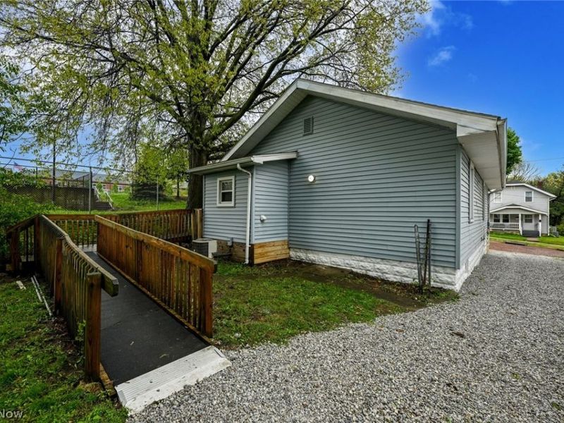 1465 Laffer Avenue, Akron, OH 44305 Photo 33