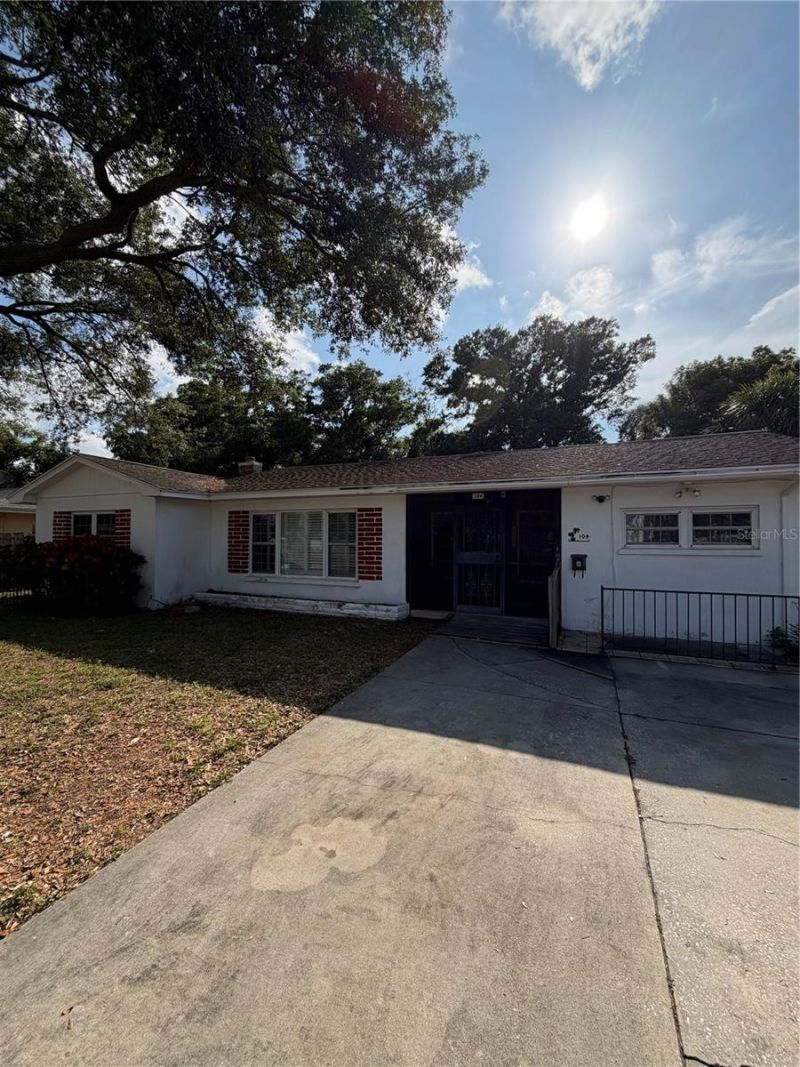 104 N Orion Avenue, Clearwater, FL 33765 Photo