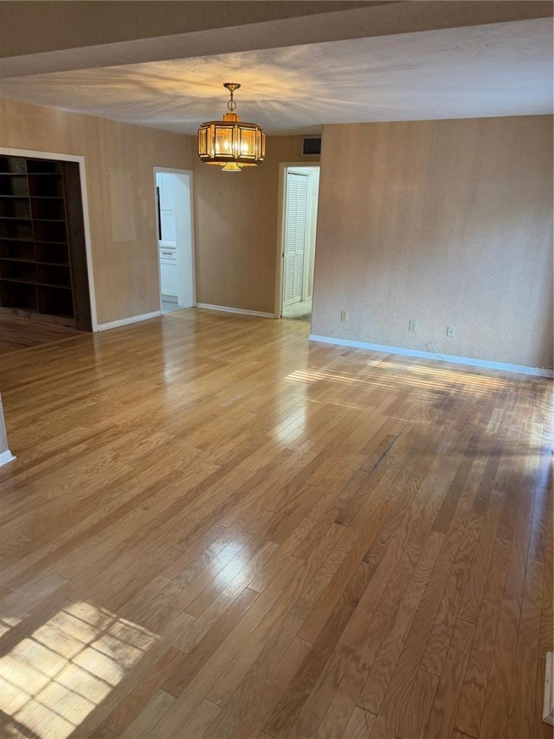 104 N Orion Avenue, Clearwater, FL 33765 Photo