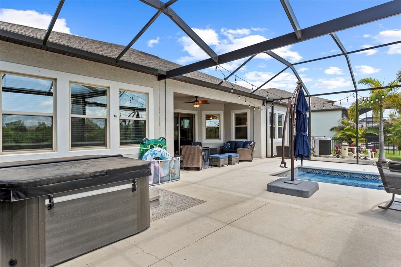 9817 Sage Creek Drive, Sun City Center, FL 33573 Photo