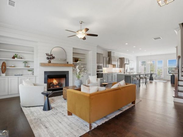 1910 Skyfall Circle NE, Atlanta, GA 30319
