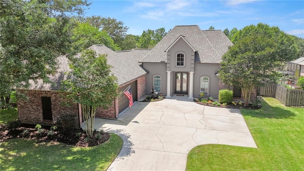 6261 BEAU DOUGLAS Avenue, Gonzales, LA 70737
