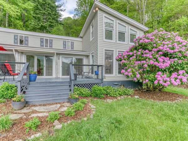 126 Shadow Mountain Road, Roan Mountain, TN 37687