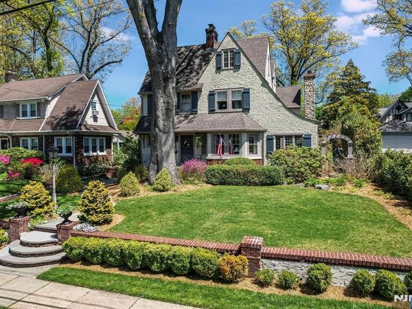 47 Van Allen Road, GLEN ROCK, NJ 07452