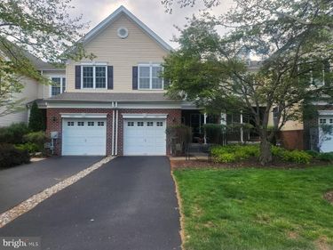 2327 DORCHESTER STREET W, Unit W, FURLONG, PA 18925