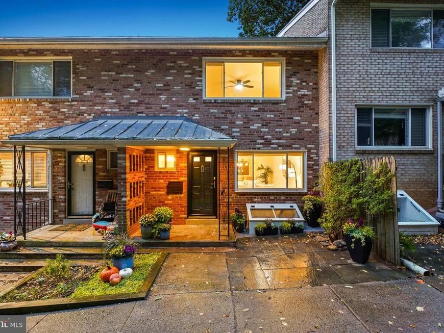 652 Kennebec Avenue, Unit 2, Takoma Park, MD 20912 Main Photo