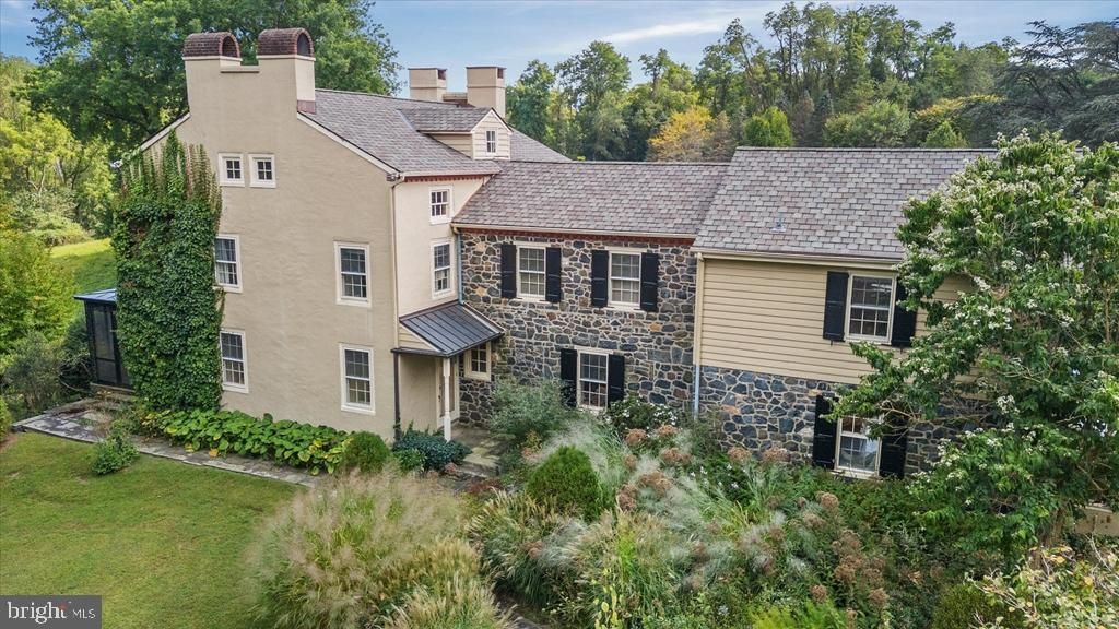 818 BURROWS RUN ROAD, CHADDS FORD, PA 19317