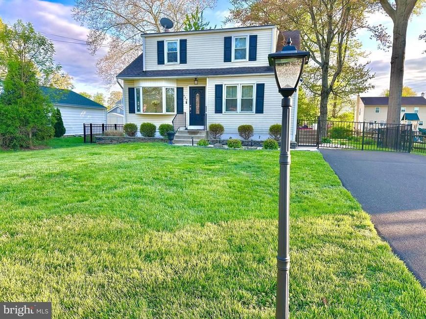 520 Olive Street , Warminster, PA 18974 Main Photo