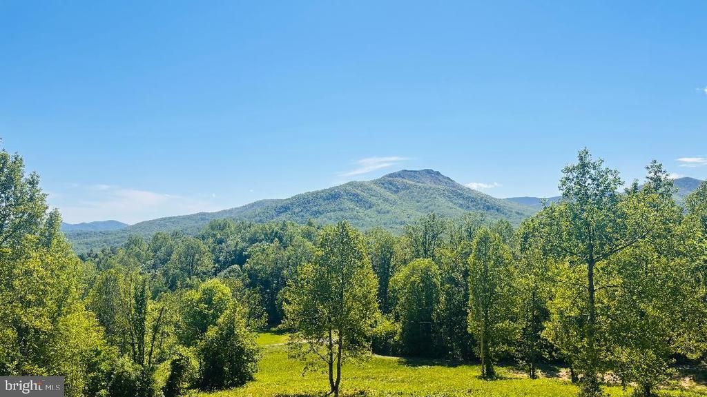 32 New Moon Lane, Sperryville, VA 22740 Main Photo
