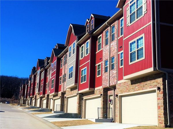 2804 W Lakewood Drive , Fayetteville, AR 72704