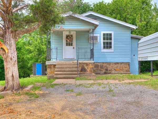 1028 Valley Drive, Sand Springs, OK 74063
