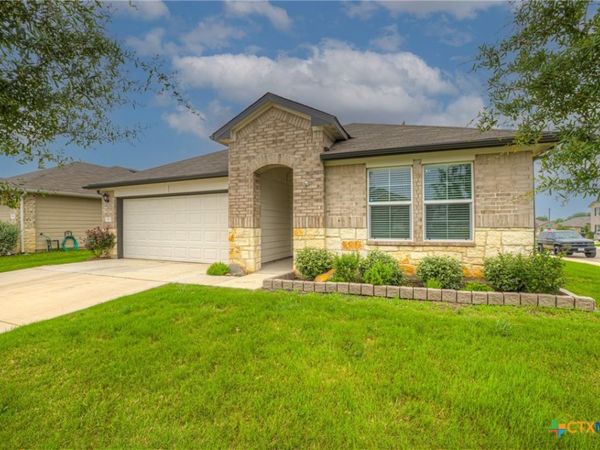 800 Bahia Place, Seguin, TX 78155