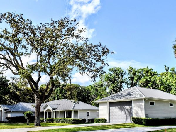 156 & 158 MOUNT ROYAL Avenue, Crescent City, FL 32112