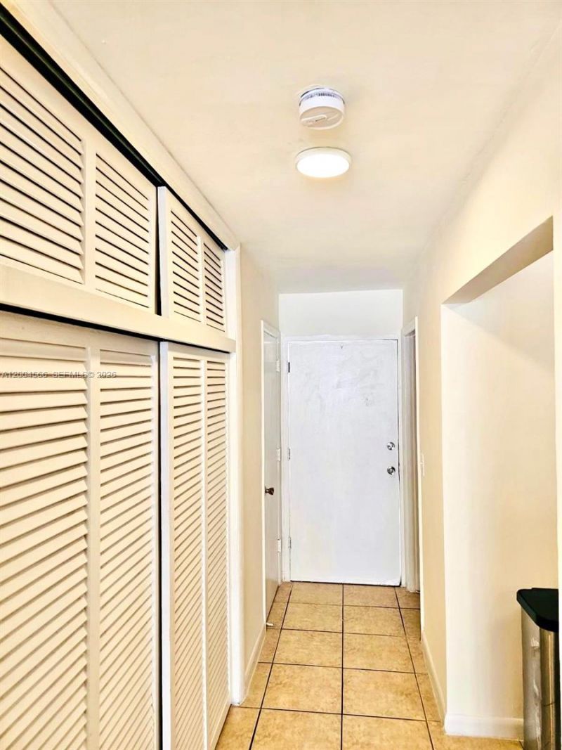 1441 Lincoln Rd , Unit 212, Miami Beach, FL 33139 Photo