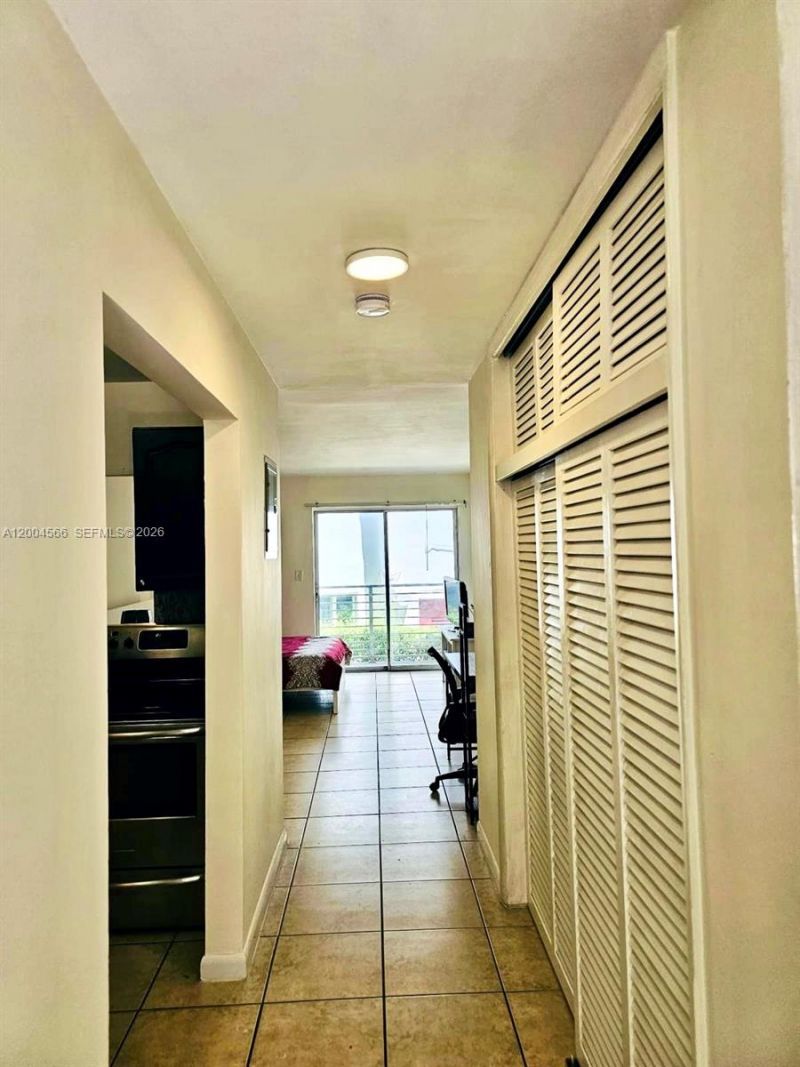 1441 Lincoln Rd , Unit 212, Miami Beach, FL 33139 Photo