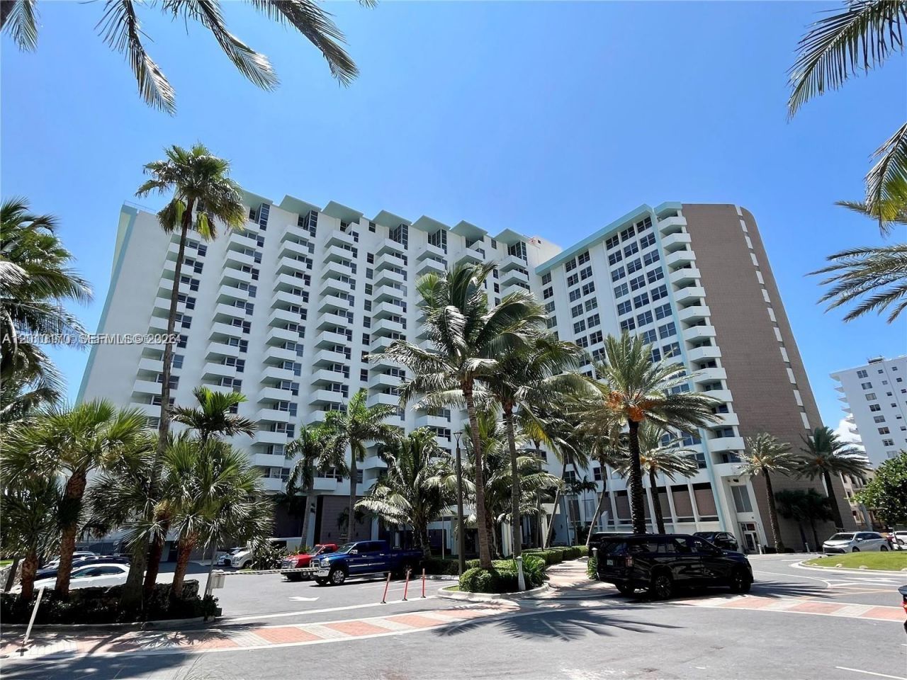 2899 Collins Ave, Unit 724, Miami Beach, FL 33140 Photo