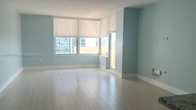 2899 Collins Ave, Unit 724, Miami Beach, FL 33140 Photo