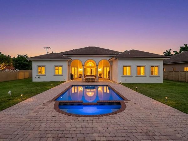 4025 SW 128th Ave , Miami, FL 33175
