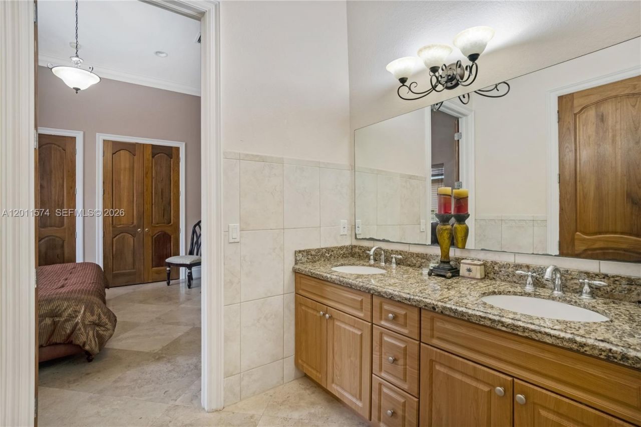 4025 SW 128th Ave , Miami, FL 33175 Photo