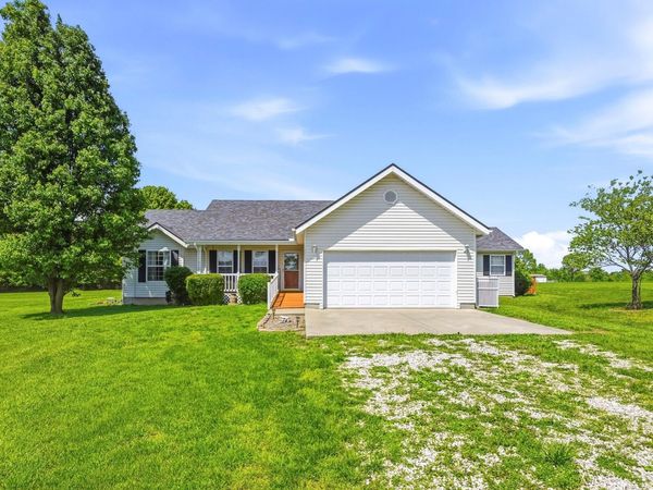 601 Pine Grove Road, Marshfield, MO 65706