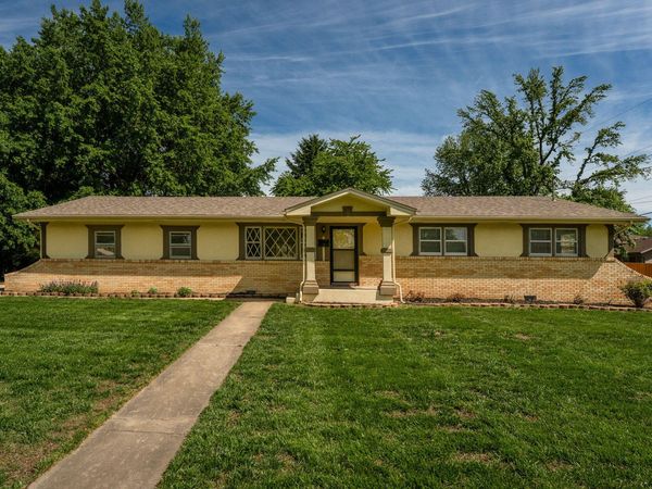 3321 E Whiteside Street, Springfield, MO 65804