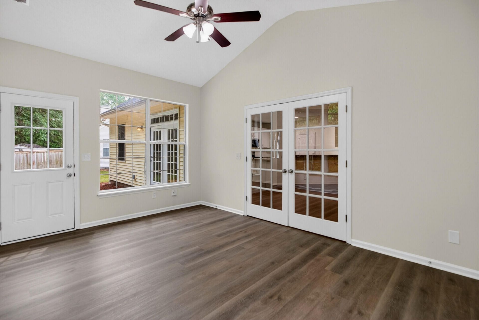 5432 Altamaha Drive Photo 28