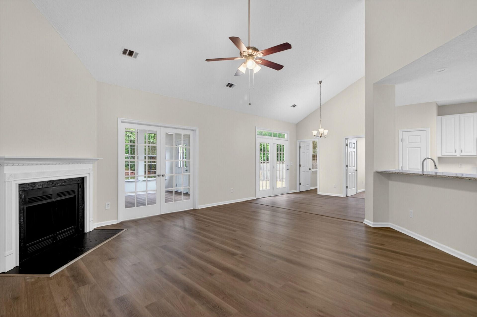 5432 Altamaha Drive Photo 6
