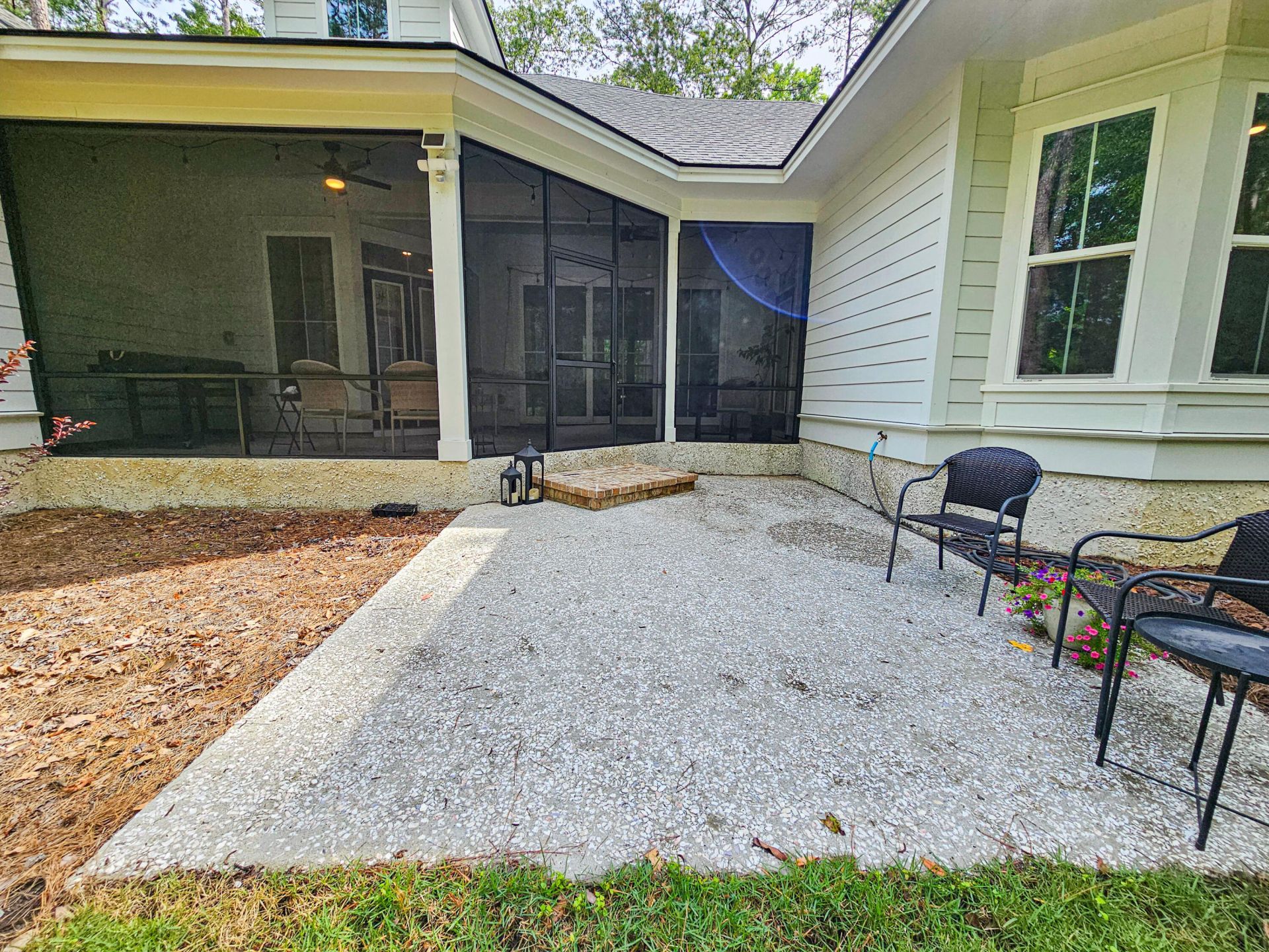 17 Blake Lane Photo 10