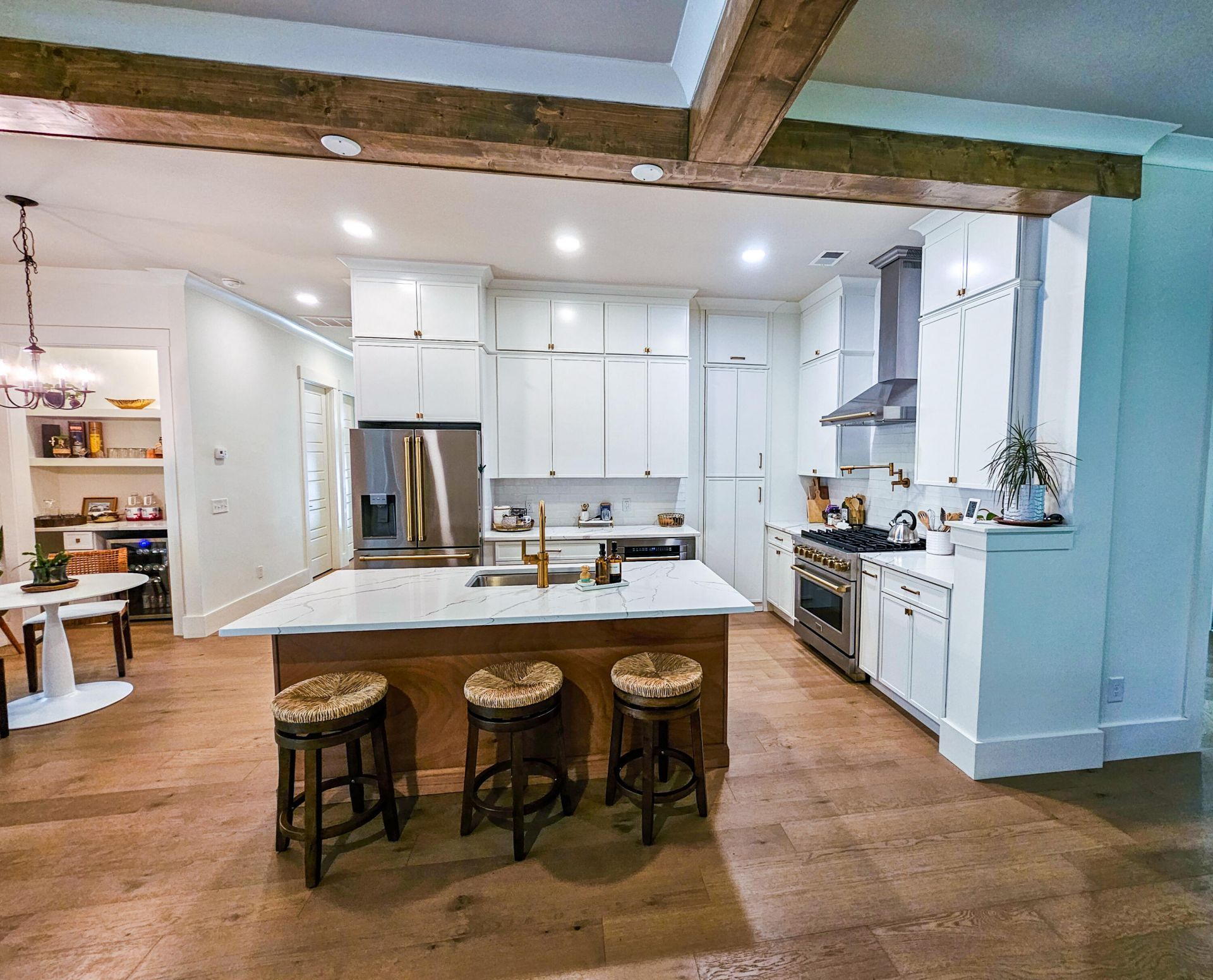 17 Blake Lane Photo 11