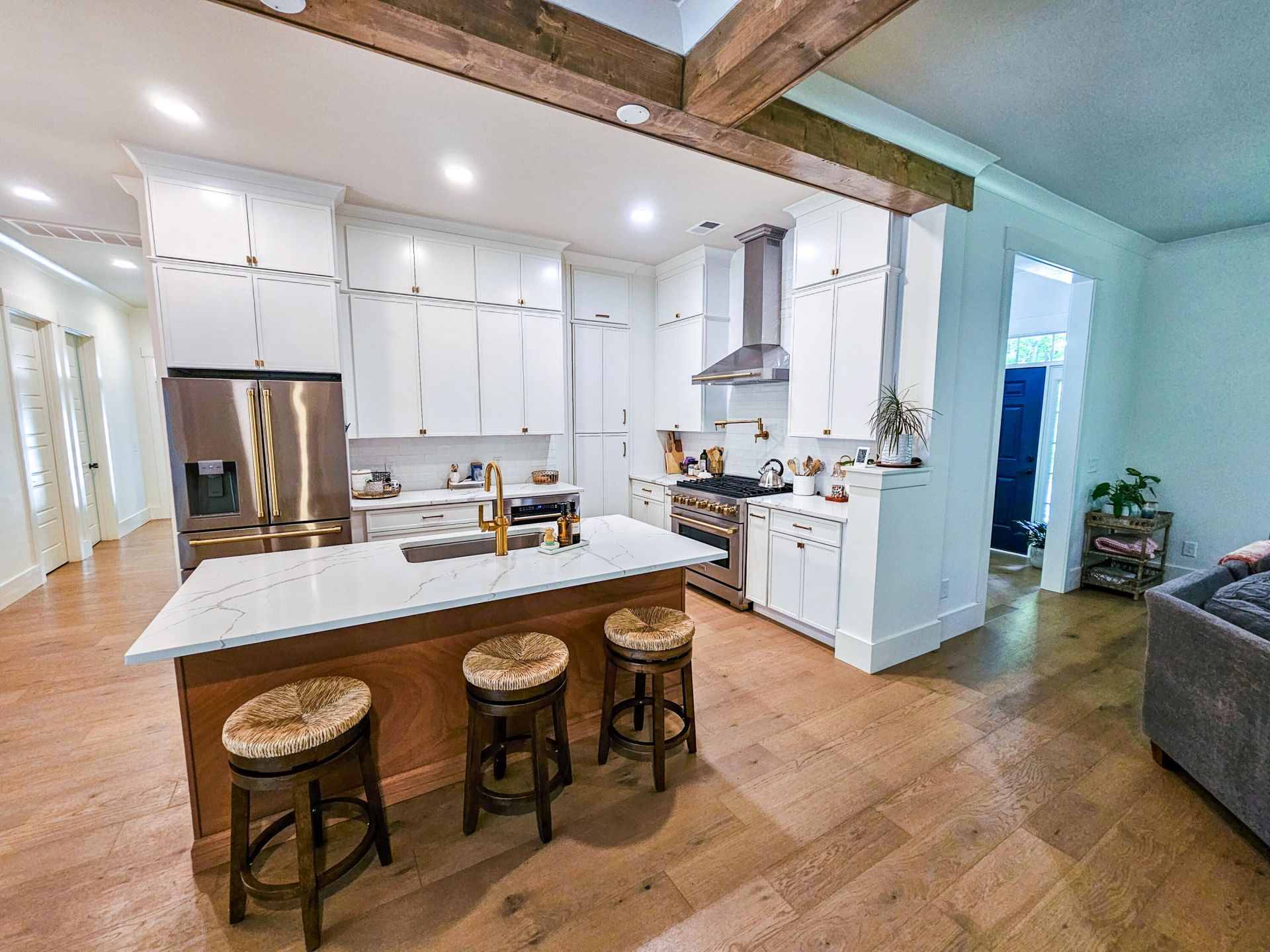 17 Blake Lane Photo 12