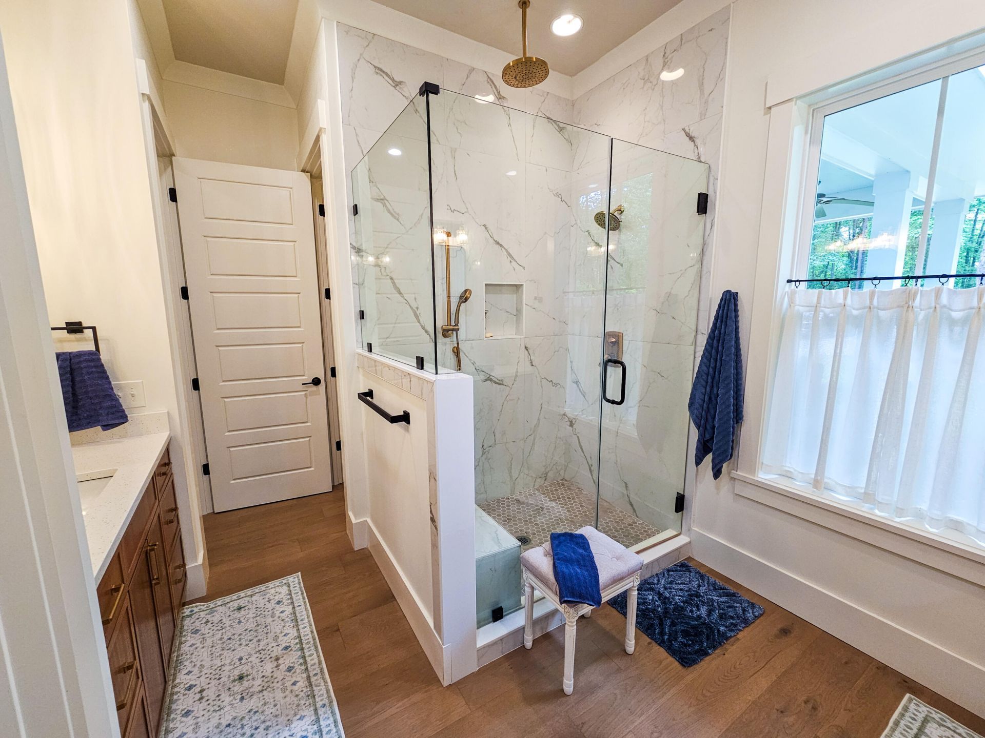 17 Blake Lane Photo 24