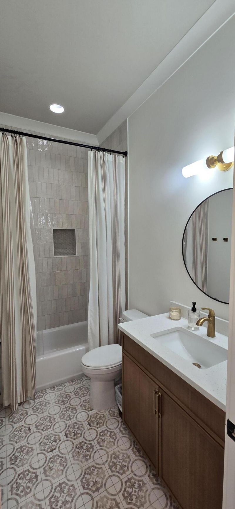 17 Blake Lane Photo 30