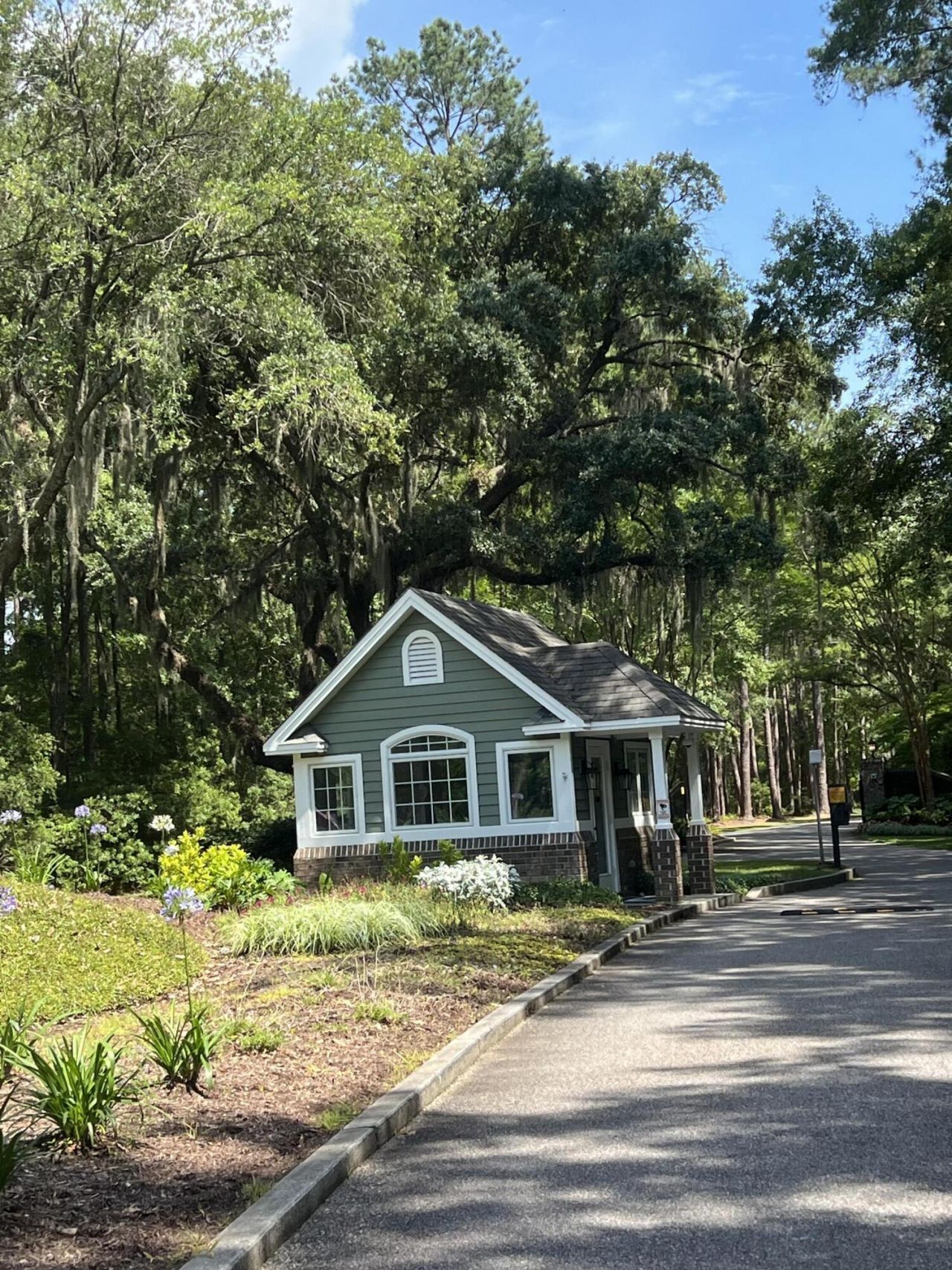 17 Blake Lane Photo 36