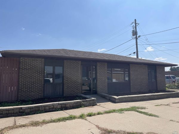 714 Main Street, Sioux City, IA 51103