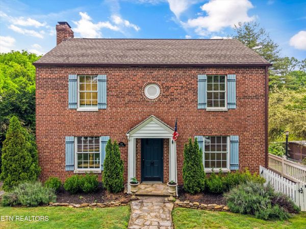 108 S Maple St, Maryville, TN 37803
