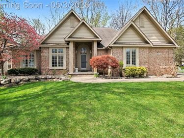 1071 Gasser Court, Oceola Twp, MI 48843