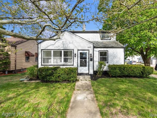 12255 Fordline Street, Southgate, MI 48195