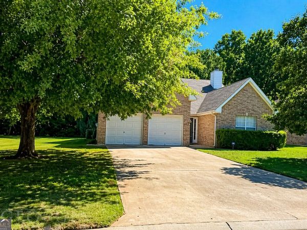 110 Bellington Drive, Mcdonough, GA 30253